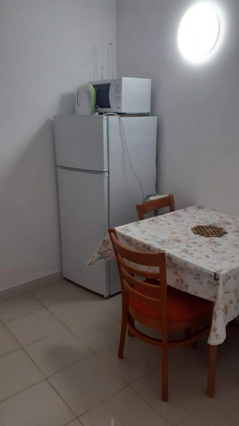 Apartments Dobri - 500M From Beach Nin Exterior photo